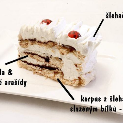 Bezé dort s ořechy